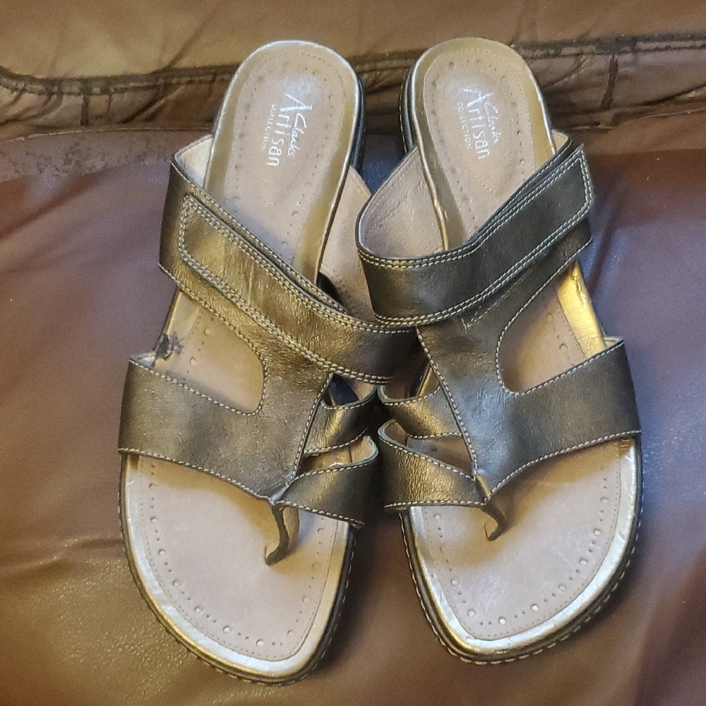 Clarks Artisan Collection Gold And Brown Sandals Size 10